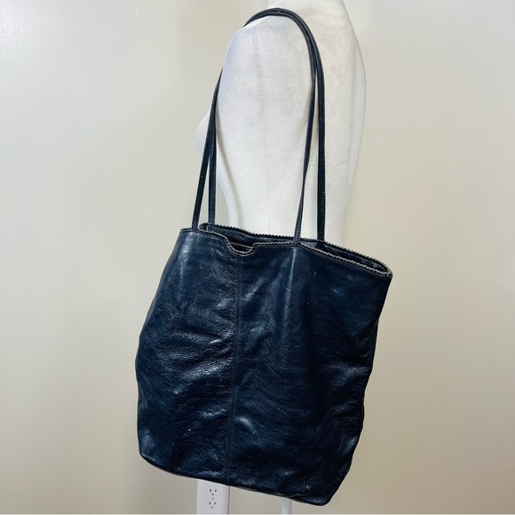 LATICO Dark Gray Soft Leather Nora Tote Bag - Picture 1 of 13